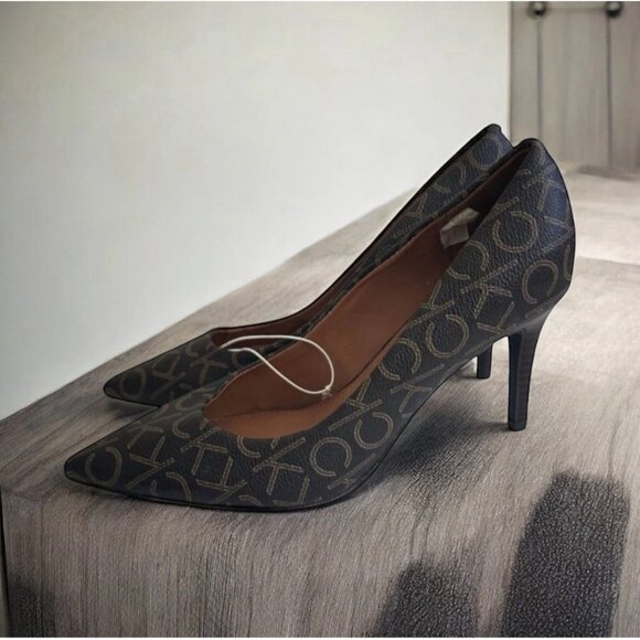 CALVIN KLEIN Brown Signature Logo Heels Size 6.5 NEW without box - Picture 1 of 13
